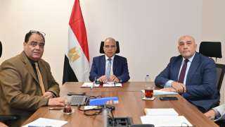 وزير الري يتابع حالة مجري نهر النيل وفرعيه ومجهودات إزالة التعديات واستلام أراضي طرح النهر