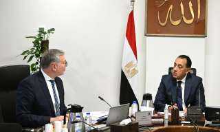رئيس الوزراء يُتابع مع وزير البترول والثروة المعدنية عددًا من ملفات العمل