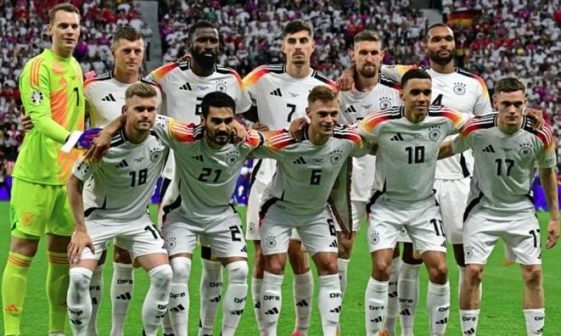 بوابة الكلمة