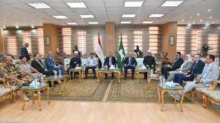وزير الموارد المائية والري يشارك في احتفالات محافظة الشرقية بعيدها القومي