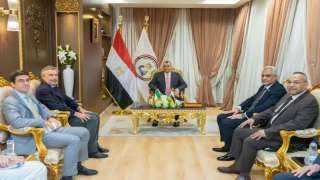 وزير الإنتاج الحربي يستقبل السفير الإيطالي لبحث سبل تعزيز التعاون المشترك في مجالات التصنيع العسكري والمدني