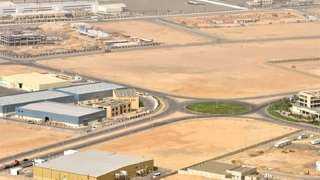 وزارة الصناعة تجدد دعوتها للمستثمرين الصناعيين الجادين للتقدم على الطرح الحادي عشر للأراضي الصناعية