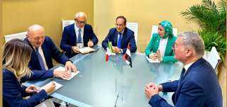 وزير البترول والثروة المعدنية يشهد جلسة مباحثات مع وزير البيئة وأمن الطاقة الإيطالي