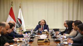 وزير قطاع الأعمال العام يستقبل وفدًا من مجموعة البنك الدولي لبحث تعزيز التعاون المشترك