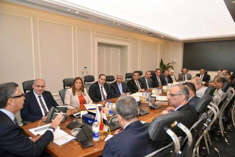 وزير التموين يجتمع مع السادة مديري مديريات التموين الجُدد
