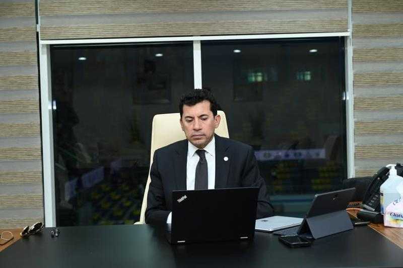 وزير الشباب يشهد عبر تقنية الفيديو كونفراس تدشين المرحلة التاسعة من مبادرة ”يوم الخير” لدعم الأسر الأكثر احتياجًا