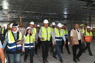 وزير قطاع الأعمال يتابع تقدم العمل بمشروع مجمع المصانع الجديدة بشركة مصر للغزل والنسيج