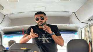 عمرو هيبة.. مرشد صيني يفتح أبواب الحضارة المصرية أمام السياح من الشرق الأقصى