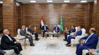 وزير الإسكان ومحافظ الإسماعيلية يتابعان عددًا من ملفات العمل المشتركة