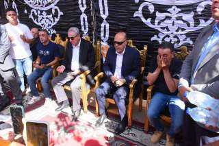 وزير العمل ومحافظ الغربية يزوران المصابين ضحايا حادث حريق مصنع بالمحلة الكبرى
