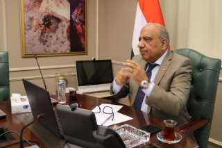 وزير الكهرباء يبحث مع مسئولي شركة مينج يانج الصينية التعاون والاستثمار في مجالات الطاقة المتجددة