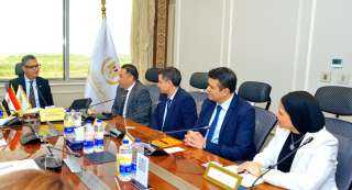 وزير التموين يبحث مع العضو المنتدب والرئيس التنفيذي لشركة “أورانج مصر” تعزيز التعاون في الخدمات الرقمية