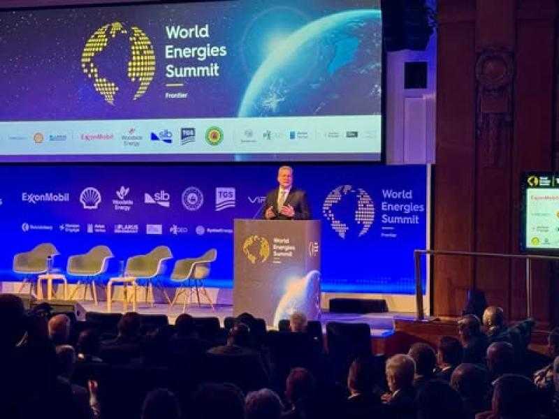 وزير البترول : حفر 480 بئرًا استكشافية جديدة باستثمارات 5.7 مليارات دولار