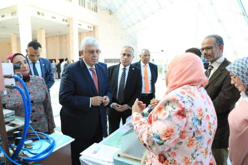 وزير التعليم العالي يترأس اجتماع مجلس إدارة مدينة الأبحاث العلمية والتطبيقات التكنولوجية