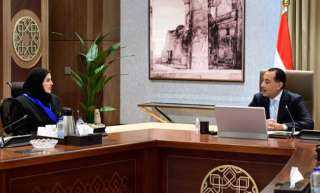 رئيس الوزراء يلتقي وزيرة الدولة للتعاون الدولي بوزارة الخارجية القطرية والوفد المرافق لها