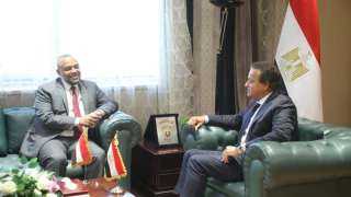 وزير الصحة يبحث مع نظيره السوداني تعزيز التعاون الصحي ودعم الشعب السوداني