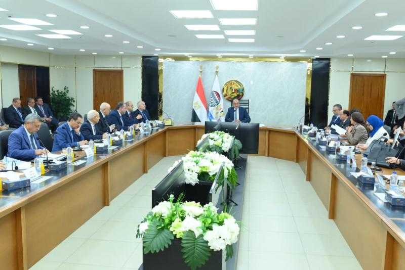 وزير قطاع الأعمال يترأس عمومية ”القابضة الكيماوية” لاعتماد نتائج أعمال العام المالي ”2024-2025”