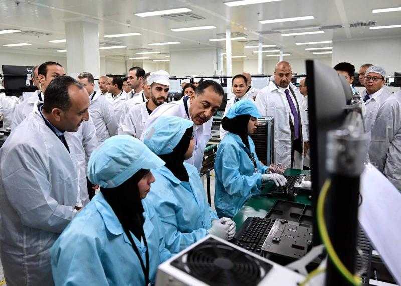 رئيس الوزراء يفتتح مصنع شركة ”أوبو” العالمية فى مصر لتصنيع الهواتف المحمولة بالعاشر من رمضان