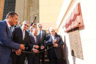 وزير التعليم العالي ورئيس جامعة الإسكندرية يفتتحان المرحلة الأولى من مشروع ترميم ورفع كفاءة مباني كلية الهندسة