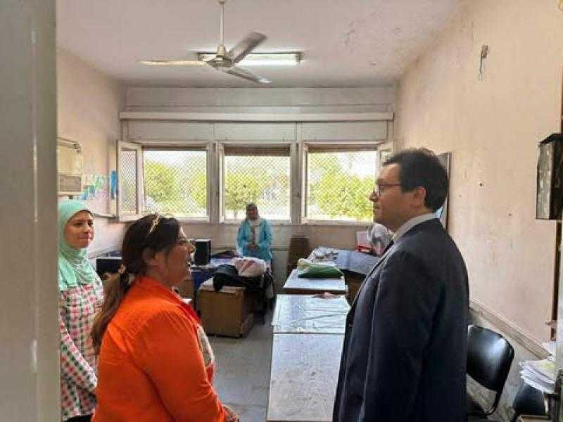 وزير الثقافة يتفقد المركز القومي لثقافة الطفل والمركز القومي للسينما