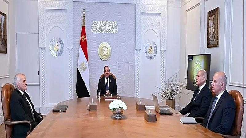 الرئيس السيسى يلتقى رئيس صندوق تكريم شهداء ومصابى العمليات الحربية والإرهابية