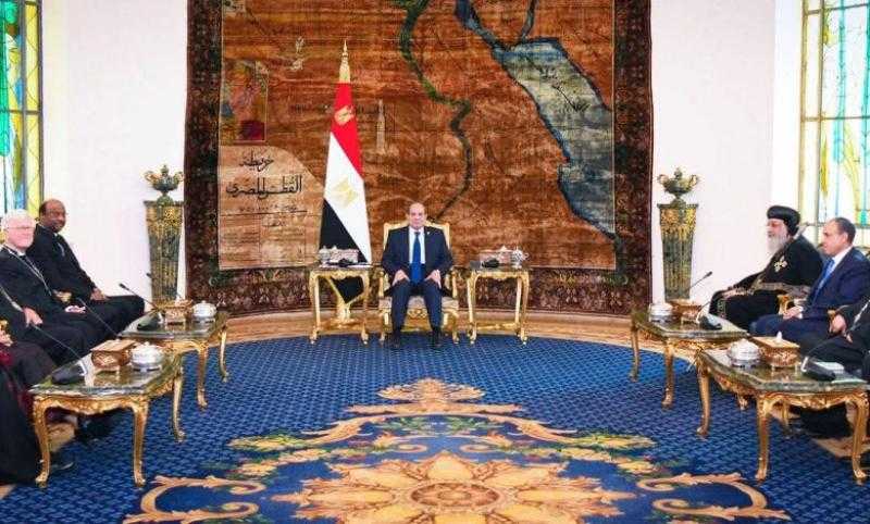 السيسي يستقبل وفد مجلس الكنائس العالمي ويؤكد التزام مصر بالحوار والسلام