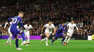 موعد مباراة توتنهام وتشيلسي الليلة في الدوري الإنجليزي