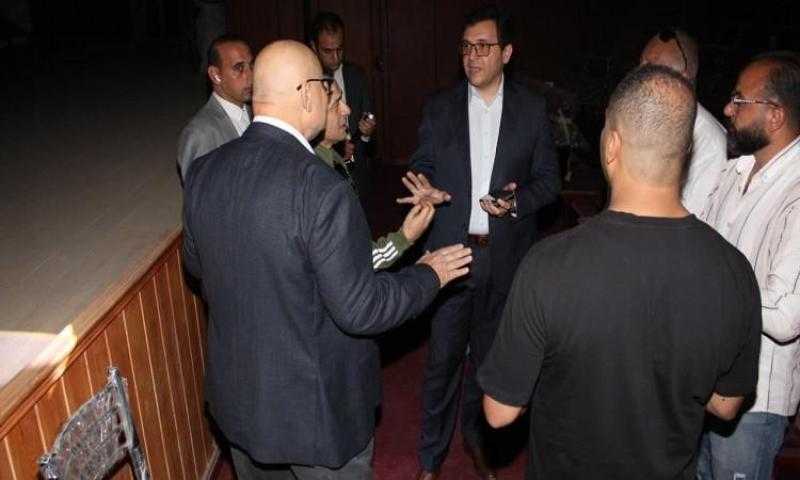 وزير الثقافة يتفقد مشروع إنشاء “مسرح مصر” بشارع عماد الدين