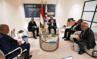 وزير البترول والثروة المعدنية يعقد لقاءات مع رؤساء شركات عالمية على هامش “أديبك 2025” بأبوظبي