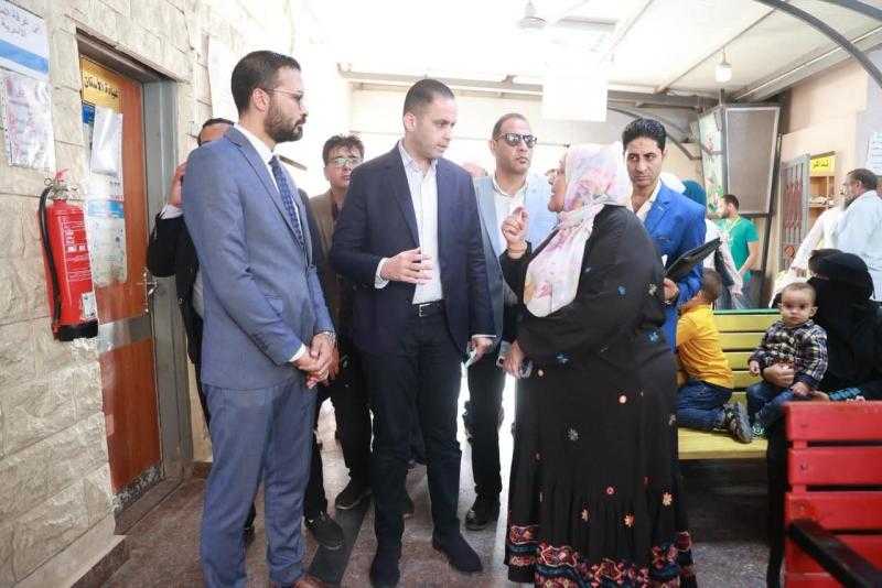 نائب وزير الصحة يتفقد مستشفيات مطروح ويوجه بتسريع تشغيل «الصدر» و«الحميات»