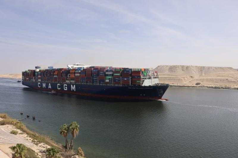 قناة السويس تشهد عبور سفينة الحاويات CMA CGM  BENJAMIN FRANKLIN أكبر سفينة حاويات تعبر القناة منذ عامين