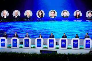 وزيرة التخطيط: التنمية البشرية رافد رئيسي من روافد... وزيرة التخطيط: التنمية البشرية رافد رئيسي من روافد التنمية الاقتصادية