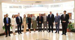 وزير التعليم العالي يبحث سبل التعاون مع وزيرة... وزير التعليم العالي يبحث سبل التعاون مع وزيرة التعليم والعلوم وسفيرة دولة مقدونيا الشمالية بالقاهرة