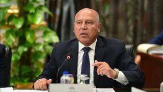 وزير الصناعة والنقل يستعرض استراتيجية تطوير قطاع النقل... وزير الصناعة والنقل يستعرض استراتيجية تطوير قطاع النقل البحري