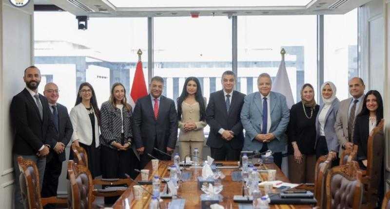 التعاون بين هيئة الشراء الموحد وشركة أورجانون الأمريكية لتعزيز توطين صناعة منتجات دعم صحة المرأة في مصر