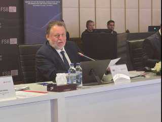 محافظ البنك المركزي المصري يرأس اجتماع المجموعة التشاورية... محافظ البنك المركزي المصري يرأس اجتماع المجموعة التشاورية الإقليمية لمنطقة الشرق الأوسط