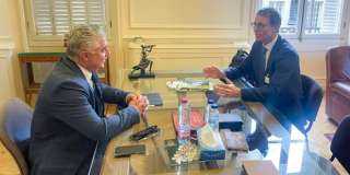 رئيس اقتصادية قناة السويس يبدأ جولته الترويجية بفرنسا لتعزيز التعاون بالمجالات الصناعية والتقنية