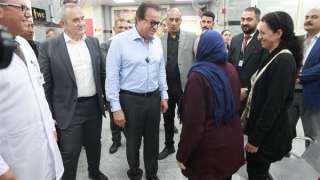 وزير الصحة يتفقد أعمال تطوير مبنى العيادات الخارجية بمستشفى الجمهورية التعليمي