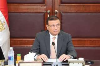 وزير الزراعة يشيد بجهود منظومة جمع وتدوير قش الأرز في 7 محافظات