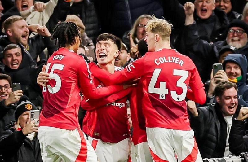 بوابة الكلمة